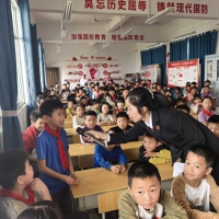法治进校园|钟山检察法治副校长进校园 点亮春季开学法治第一课